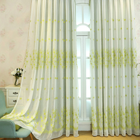 Gefütterter Voile-Vorhang Touch Of Grace Grün Bestickter transparenter Vorhang mit grünem Futter 1