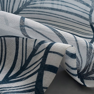 Lush Palm Tree Paradise Navy Semi Sheer Voile Curtain
Lush Palm Tree Paradise Navy Semi Sheer Voile Vorhang 5