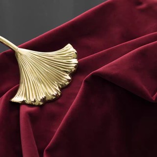 Premium Rosen und Wein Burgunderrot Samtvorhang 5