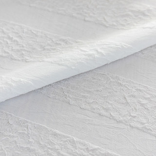 Funkier Weißer Crushed Voile Vorhang Mit Auffälligen Streifen 12