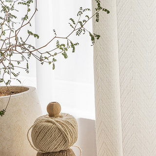 Arezzo Elfenbeinweißes Chevron-Muster Schwerer Semi-Transparenter Voile-Vorhang 8