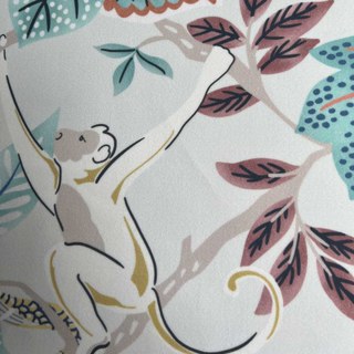 Dschungel Mingle Affe und Papagei Pastellgrüne florale Samtvorhänge 2