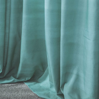 Moon River Aqua Blue Ombre Velvet Curtain
Moon River Aqua Blau Ombre Samtvorhang 2