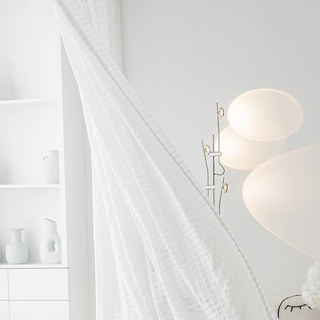 Bubble Up Elfenbeinweißes kariertes Gitter-Knittervoile-Vorhang 4