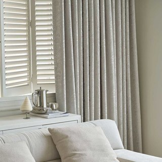 Bezaubernder Paisley Luxus Jacquard Creme Blackout Vorhang