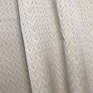 Elegante Art-Deco-Chevron-Champagner-Mokka-Vorhang mit goldenen Details 4