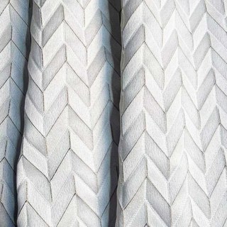 Elegante Art-Deco-Chevron-Vorhang in Elfenbeinweiß mit goldenen Details 5