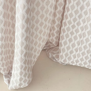 Verzauberte Ogee Schimmernde Geometrische Hellgrau-Taupe Vorhänge 4