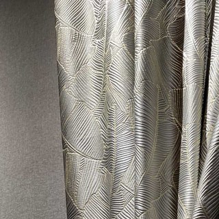 Bananenblätter Luxus 3D Jacquard Silber Grau Vorhang mit Gold Details