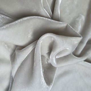 Opulenter Creme Champagner Seidenglänzender Leichter Durchscheinender Samtvorhang 7