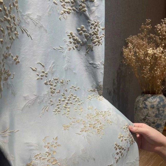 Frühlingsblüte 3D Jacquard Pastellblau und Goldene Abstrakte Blumen Vorhänge 1