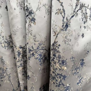 Starlit Bloom Luxuriöse Jacquard Silber & Blaue Blumen Vorhänge 4