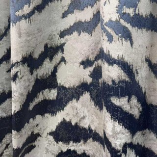 Tiger Stripes Navy Blue Animal Print Curtain
Tigerstreifen Marineblau Tierdruck Vorhang 6