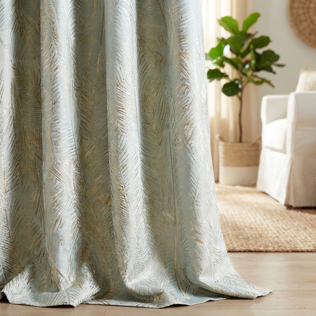 Palm Elegance Pastellblau und Goldene Tropen-Vorhänge 1