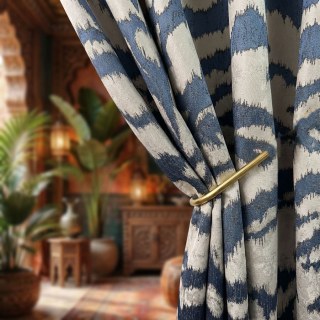 Tiger Stripes Navy Blue Animal Print Curtain
Tigerstreifen Marineblau Tierdruck Vorhang 2
