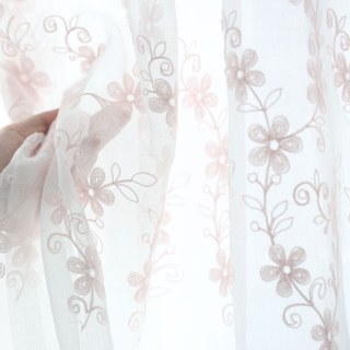 Touch Of Grace Embroidered Blush Pink Flower Voile Curtain
Touch Of Grace bestickte, blassrosa Blumen Voile Gardine 6