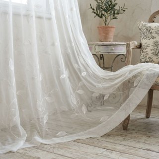 Creeper's Whisper bestickte Blatt Elfenbeinweiß Voile Vorhang 2