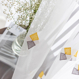 Tri-Diamond Windsor Voile Légère Rideau 2