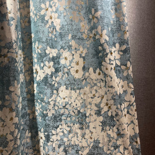 Esprit Printanier Rideau Floral Bleu & Blanc avec Détails Dorés 5