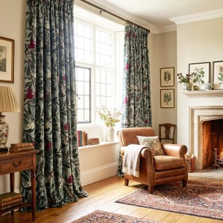 Arbutus Baies Rouges William Morris Vert Floral Rideau de Velours 3