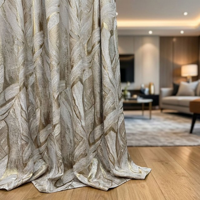 Dreamscape Luxury Jacquard Abstrait Crème et Or Rideaux 1